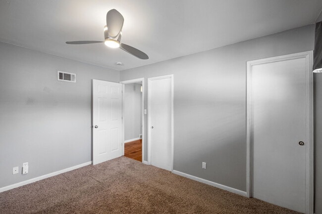 Building Photo - 4164 Kettler Rd
