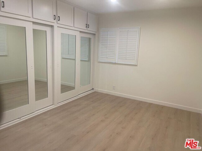 Building Photo - 8310 Pershing Dr