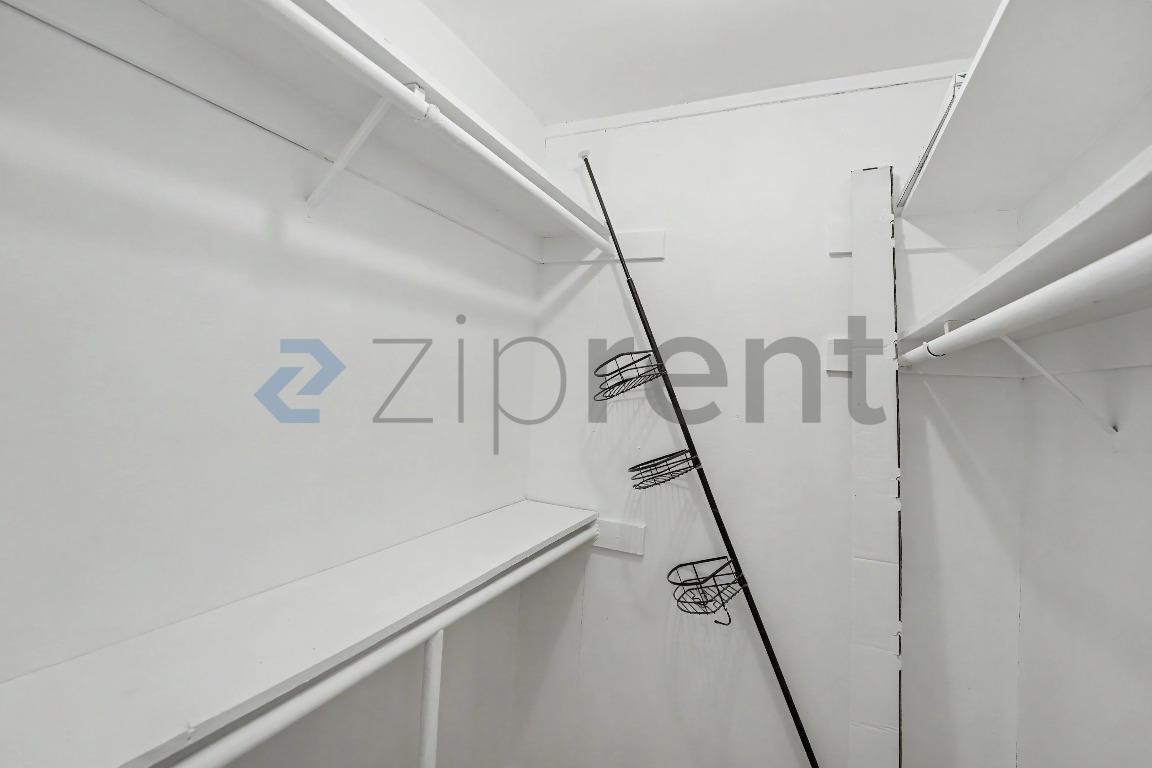Building Photo - Unit 56