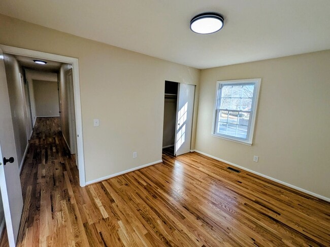 Building Photo - 1028 Gales Ave