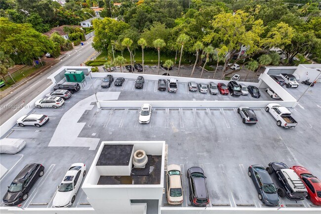 Building Photo - 8101 Biscayne Blvd