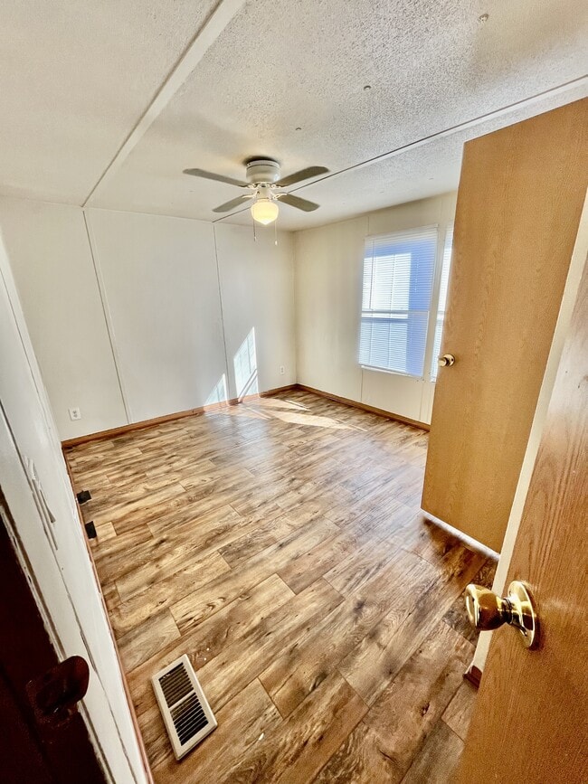 Building Photo - 264 Stockton St