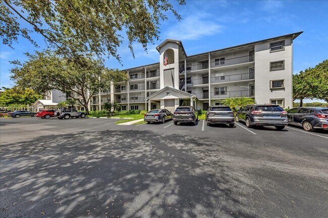 Building Photo - 1300 SW 125th Ave