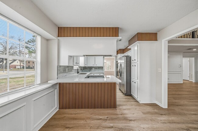 Building Photo - 119 Laura Ln