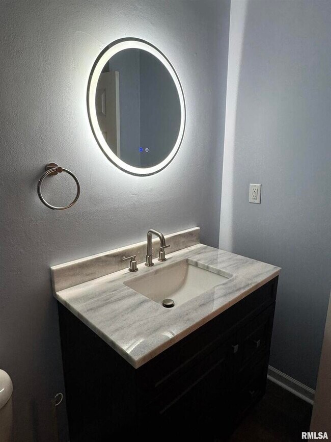 Building Photo - 3812 Mississippi Ave