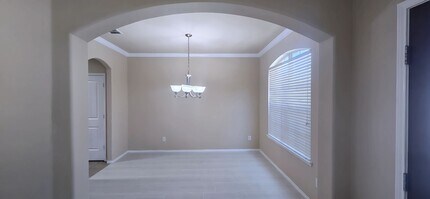 Building Photo - 160 Wild Rose Ct