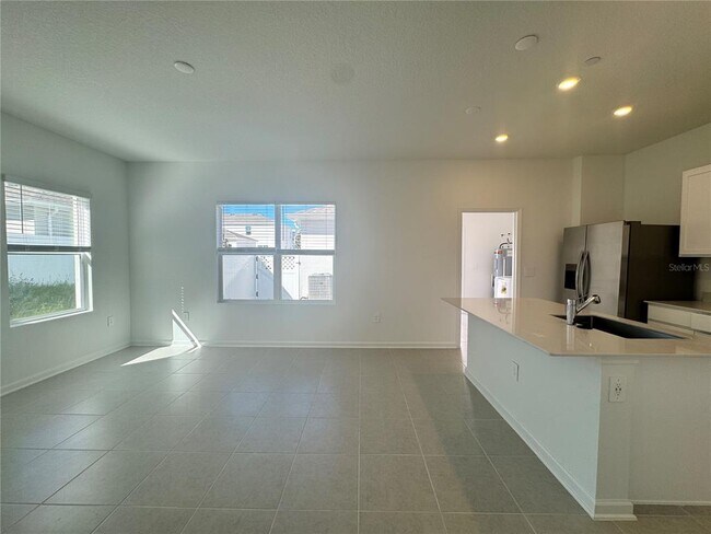 Building Photo - 2286 White Buffalo St