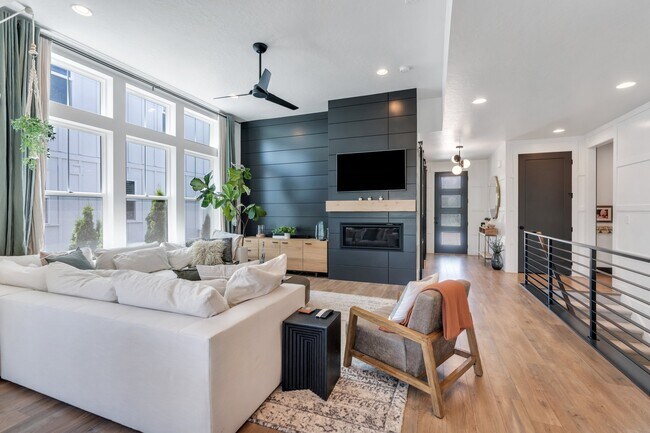 Building Photo - 11433 Purple Orchid Dr
