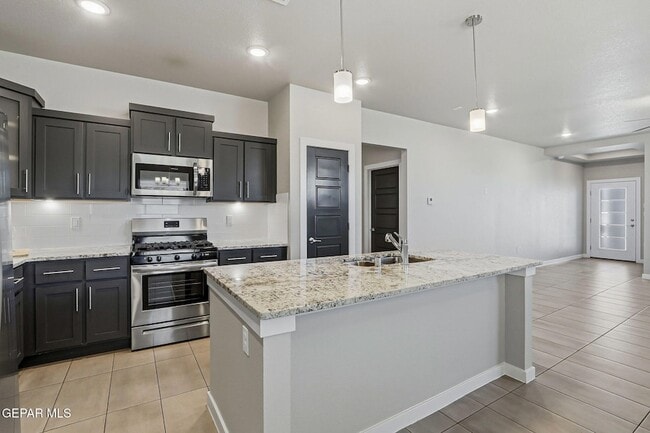 Building Photo - 788 Plains Blackfoot Dr