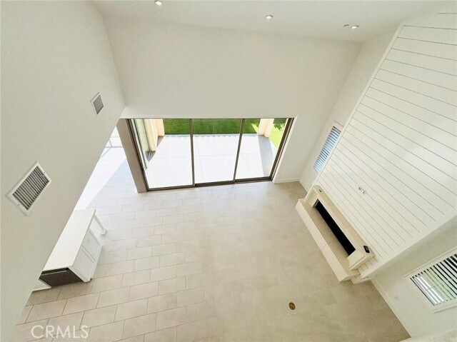 Building Photo - 134 Bozeman