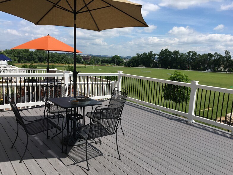 Building Photo - 987 Brechin Lane