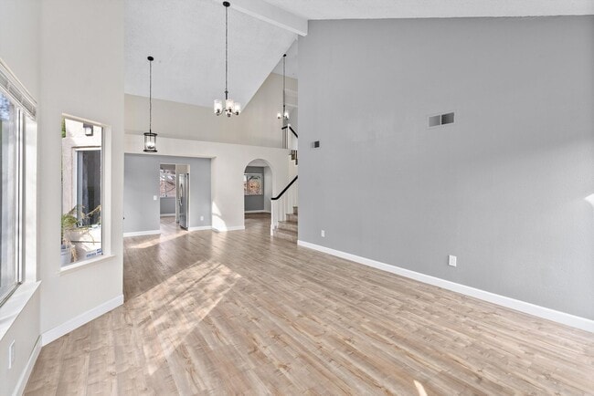 Building Photo - Charming 4-Bedroom Home with Stunning Views in Yorba Linda | AVAILABLE NOW