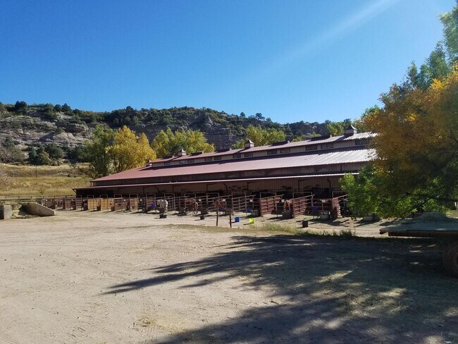 Building Photo - February 2026 SFH in Valley Traditions Lit...