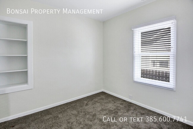 Building Photo - 1430 Denver St