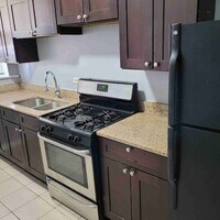 Building Photo - 6619 S Greenwood Ave