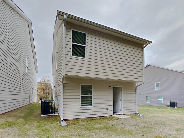 Building Photo - 1054 Wedgewood Ct NE