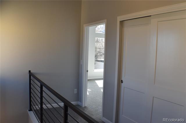 Building Photo - 18 E St Elmo Ave