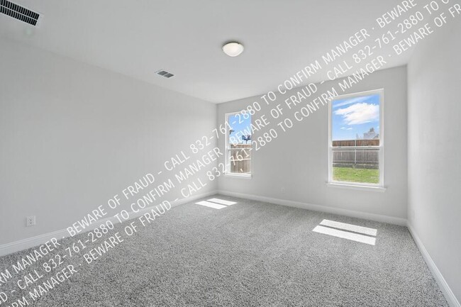 Building Photo - 1034 Joseph Ct