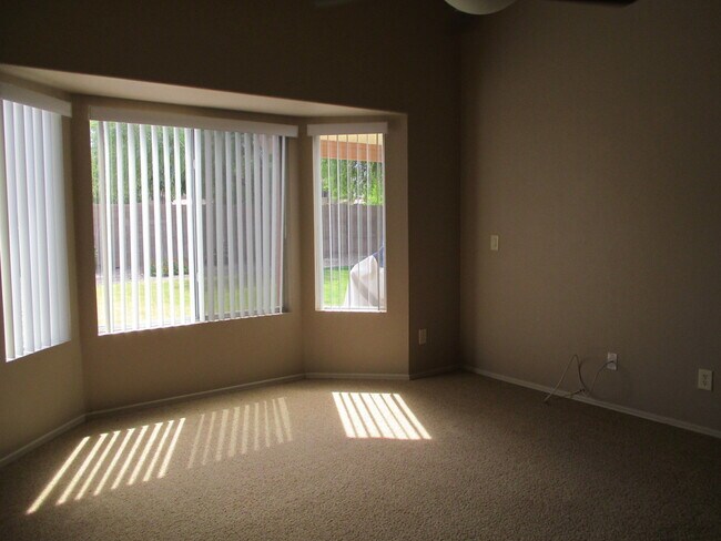 Building Photo - Chandler Single Story House - 3 Bedroom | 2 Bath Rental