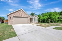 Building Photo - 14065 Lost Spurs Rd