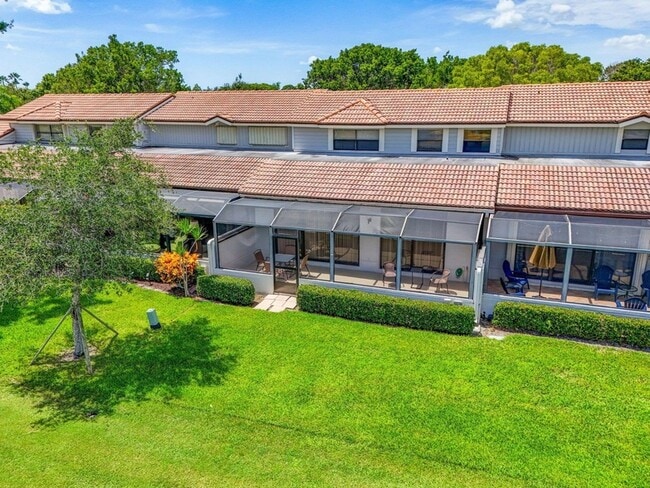 Building Photo - 479 Prestwick Cir