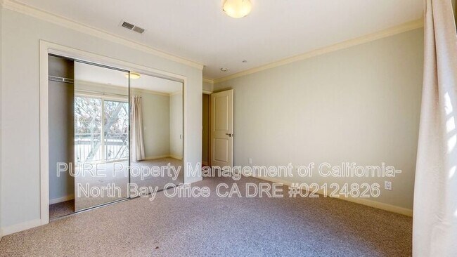 Building Photo - 3051 San Bruno Ave