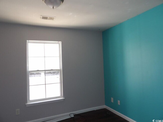 Building Photo - 113 Butkus Dr