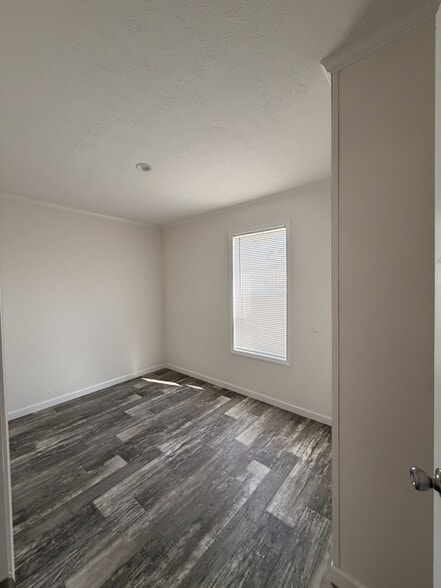 Building Photo - 251 Old Country Rd