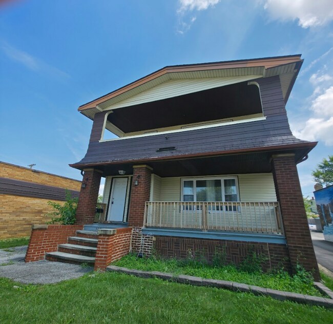 Primary Photo - 5273 Pearl Rd