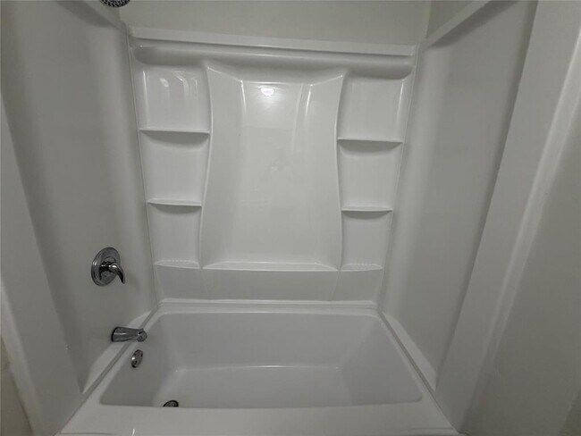 Building Photo - 1412 Gatlinburg Dr