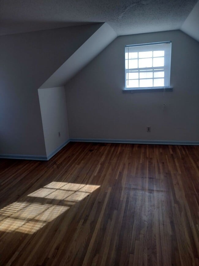 Building Photo - Spacious 4-Bedroom 2-Bath Home in Little Rock's Wakefield Neighborhood