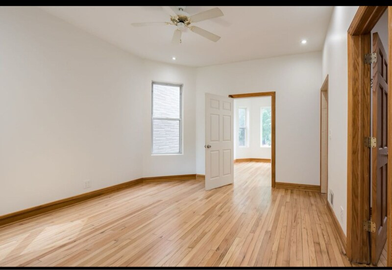 Building Photo - 2855 N Spaulding Ave