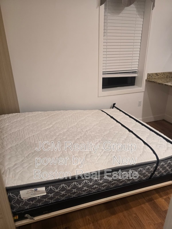 Building Photo - 21 Fifth Street