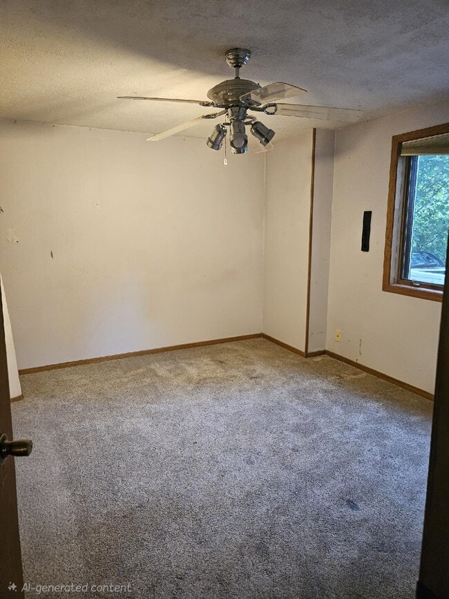 Building Photo - 1 bedroom lower level duplex in the country