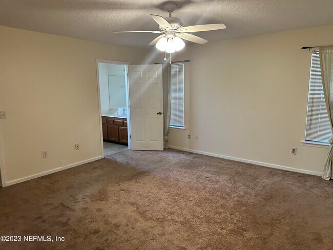 Building Photo - 4345 Gran Meadows Ln S