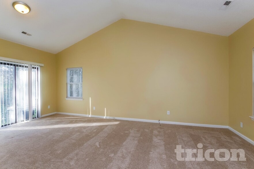 Building Photo - 8608 Quarry Rd