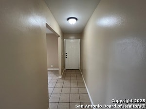 Building Photo - 7102 Glen Point Dr