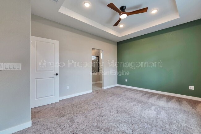 Building Photo - 4751 Ambrose Pl