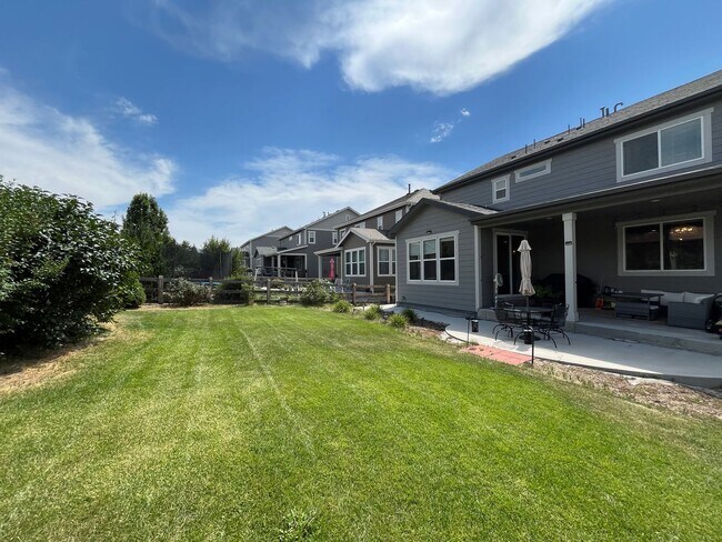 Building Photo - Beautiful Home in South Fort Collins