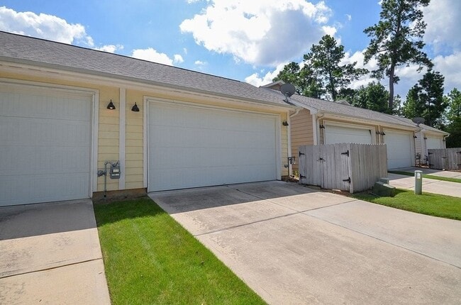 Building Photo - 103 Kendrick Pines Blvd