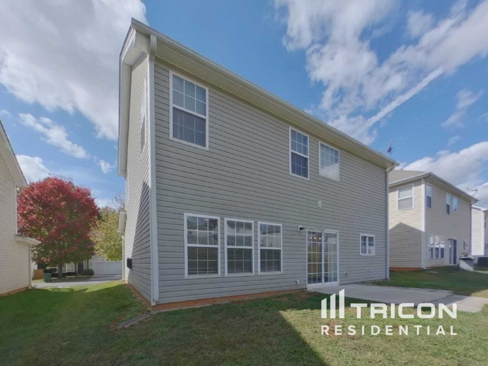 Building Photo - 4327 Stone Mountain Dr
