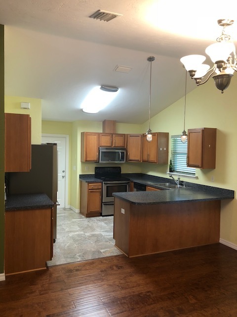Building Photo - Beautiful Home in Hammock Ridge
