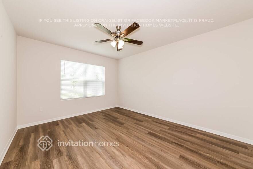 Building Photo - 8021 Majestic Palms Ct
