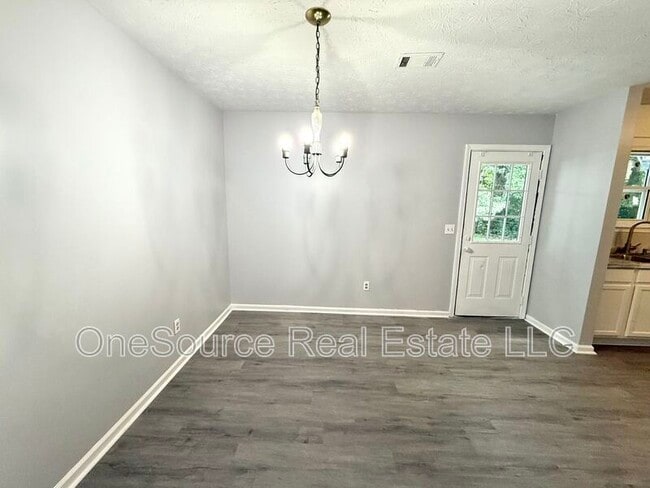 Building Photo - 3626 N Hopkins Ct