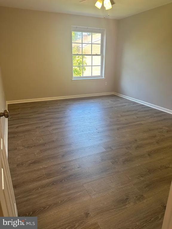 Building Photo - 172 Drummers Ln