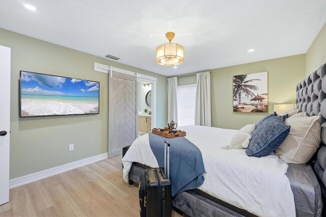 Building Photo - 2428 Whippoorwill Cir