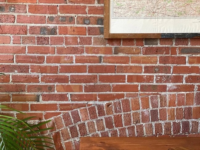 Building Photo - Beautiful 1-Bedroom Apartment in the Heart of Northern Liberties! Available mid-June!