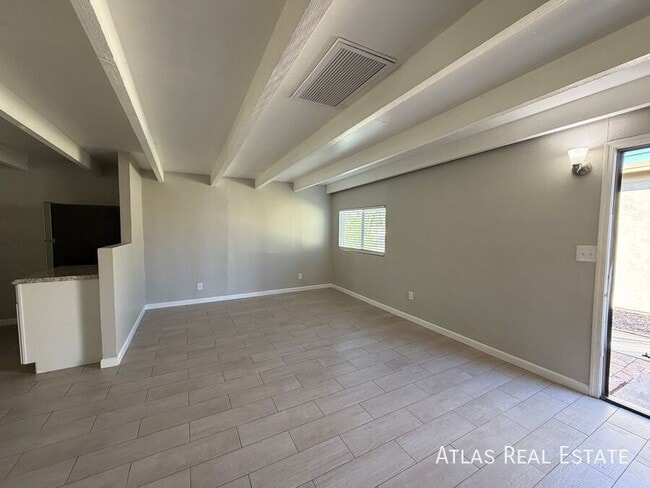 Building Photo - 3451 N Flowing Wells Rd