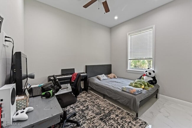 Building Photo - 3219 64th Ave NE