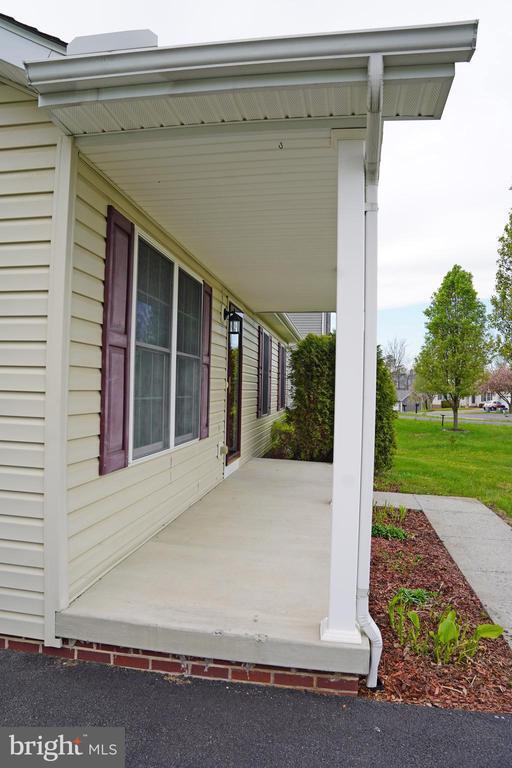 Building Photo - 122 Sinker Dr